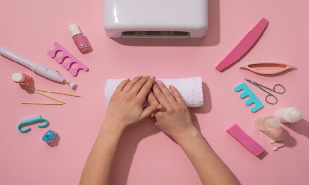 The guide about the best Polygel Nail Kit with UV light | 2026